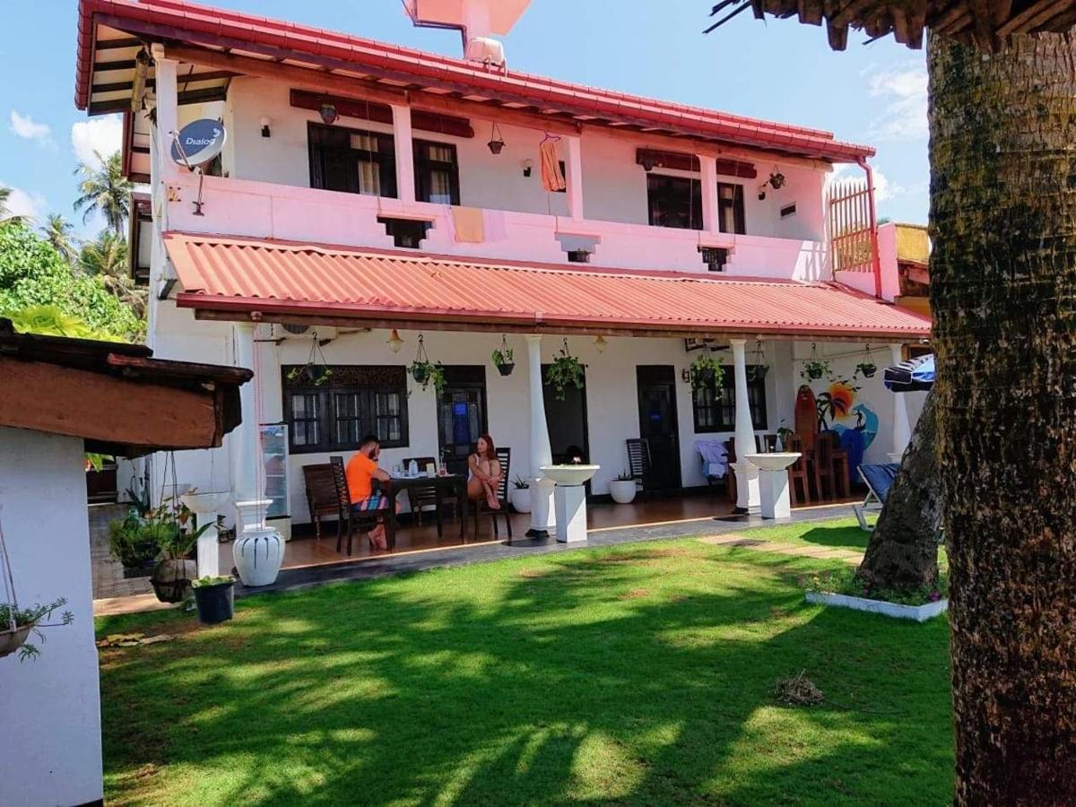 Ashen'S Beach House Bussa Exterior foto